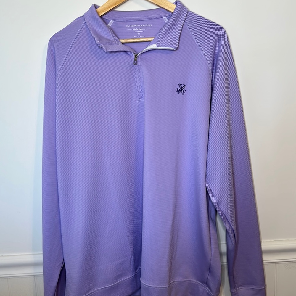 Holderness & Bourne pullover polo.